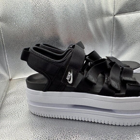 Size 8 Nike Icon Classic Womens Black White Platform Wedge Sandal‎ DH0224-001 - Picture 2 of 12